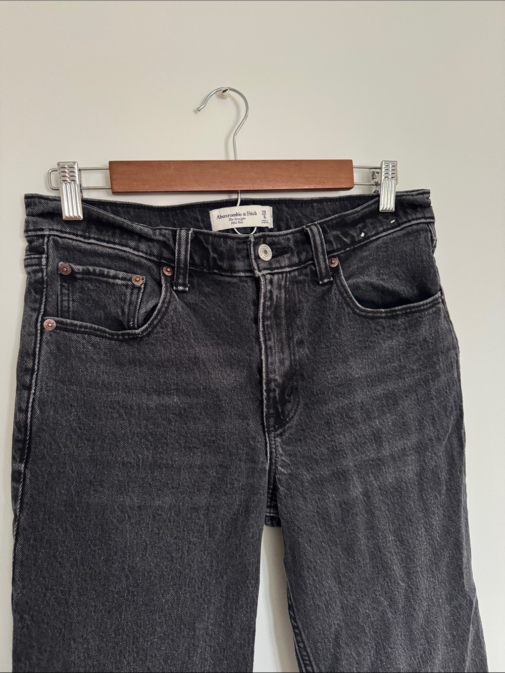 Abercrombie & Fitch Women's Black Straight-Leg Jeans - Picture 4 of 10